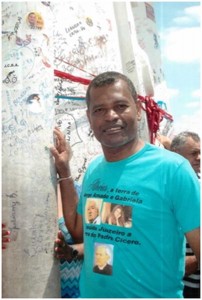 O JORNALISTA MARCOS PENHA, devoto do PADRE CÍCERO está colaborando na divulgação do PROJETO CARAVANA DO MEU PADIM.