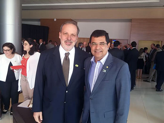 Davidson  e o ministro Armando Monteiro